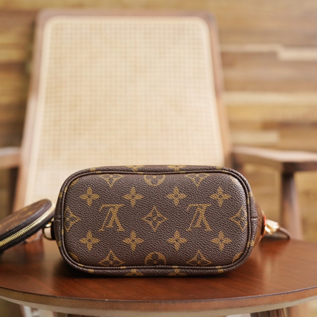 L V Neverfull BB M46786