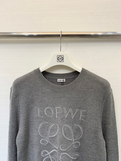 Loewe 2025 Logo Embroidered Round Neck long-sleeved Shirt Wool 303873