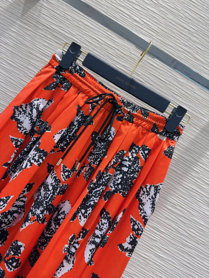LV 25 Mysterious Charm Skirt Red Poliester