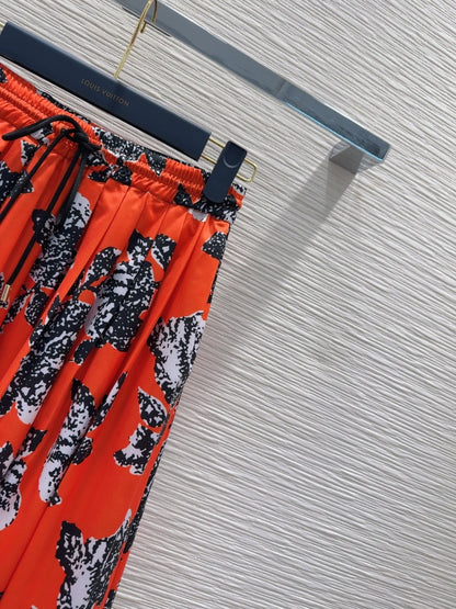 LV 25 Mysterious Charm Skirt Red Poliester