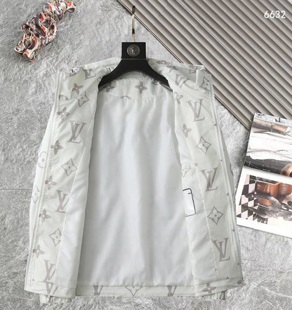 LV WHITE MONOGRAM HOODED JACKET 238986