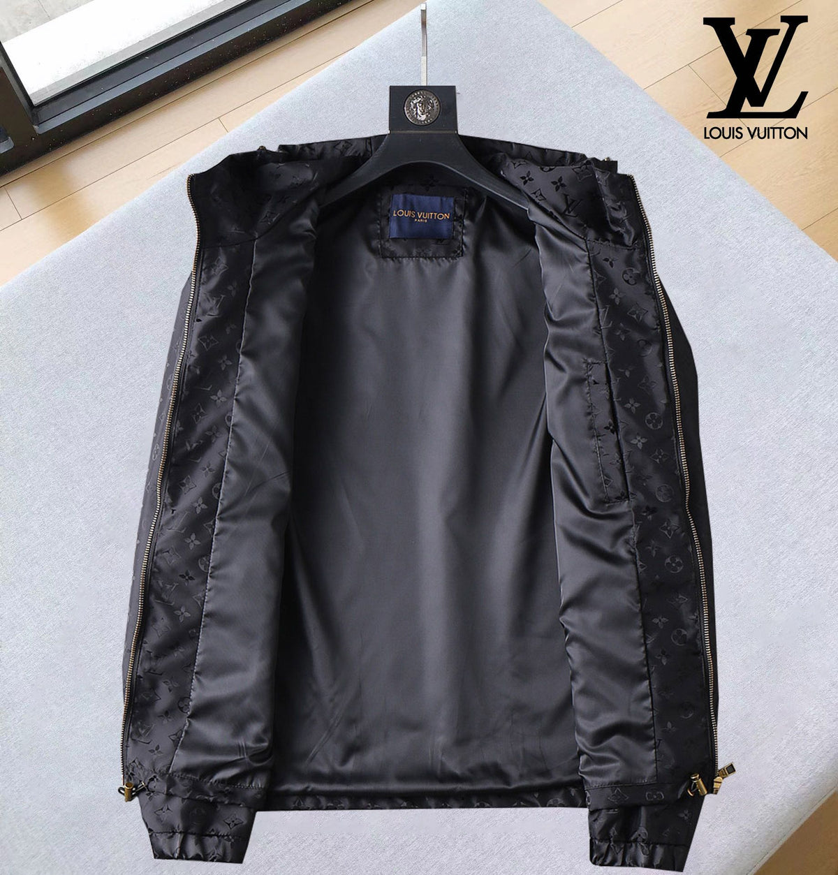 LV BLACK MONOGRAM JACKET 239043