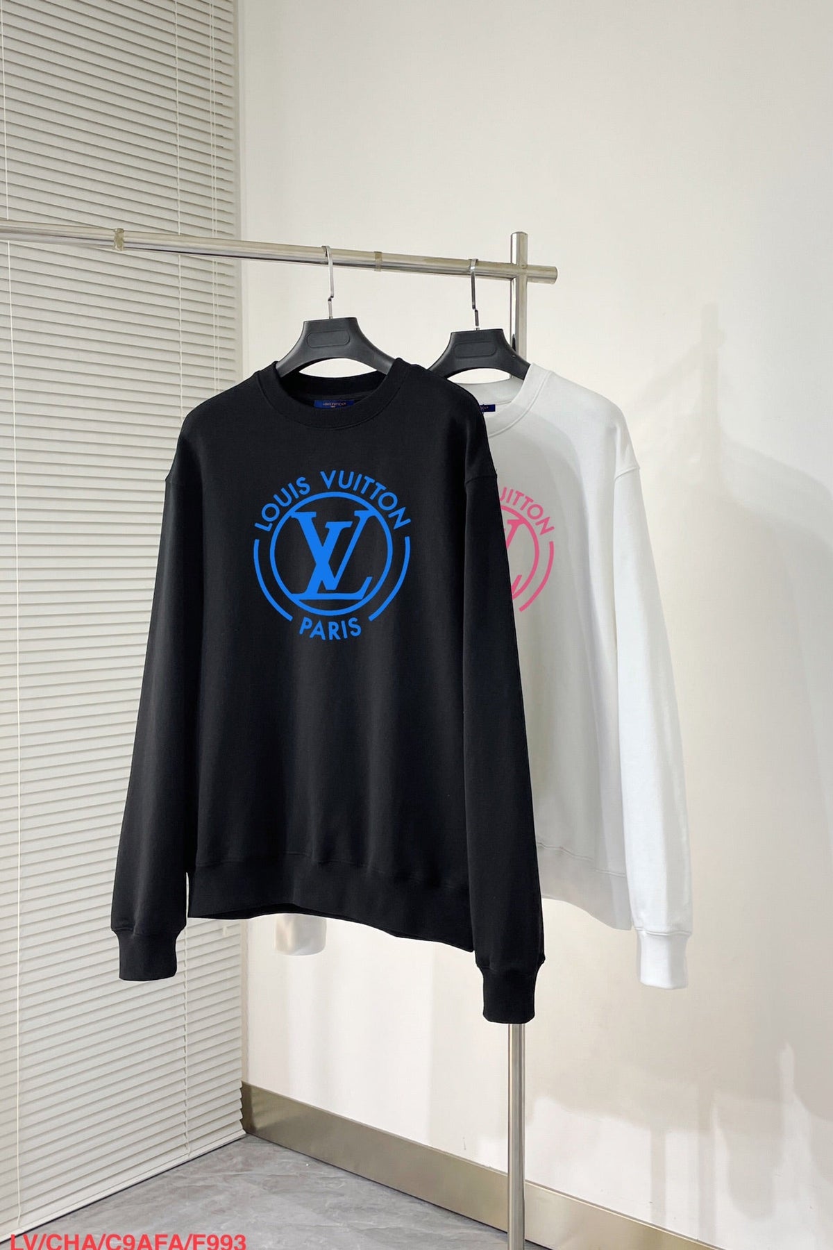 LV SWEATER BLACK COTTON FABRIC 239601