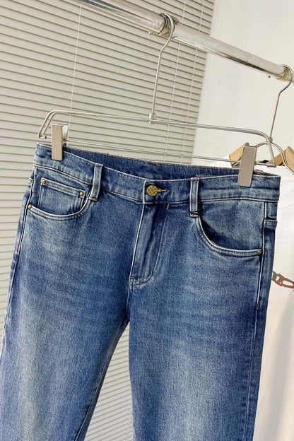 LV JEAN LIGHT BLUE DENIM 239603