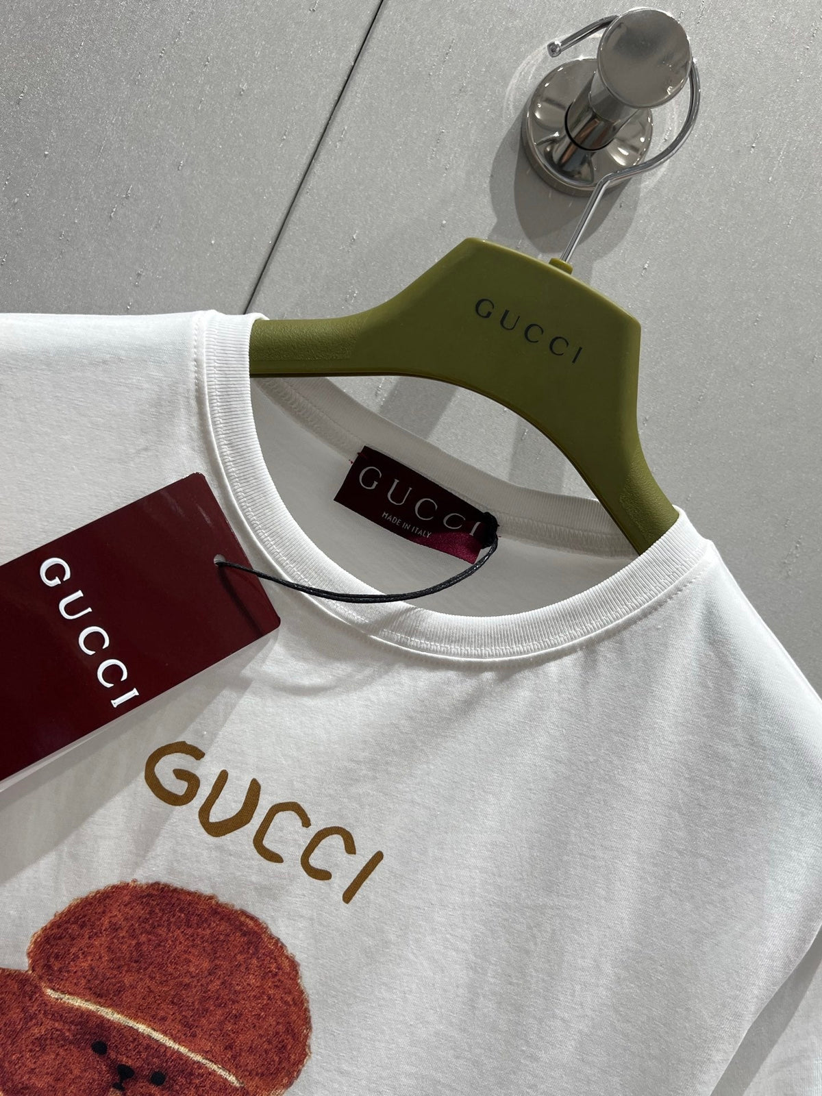 Gucci 25 Cartoon Fun Teddy Print Short-sleeved T-shirt White Cotton 215692