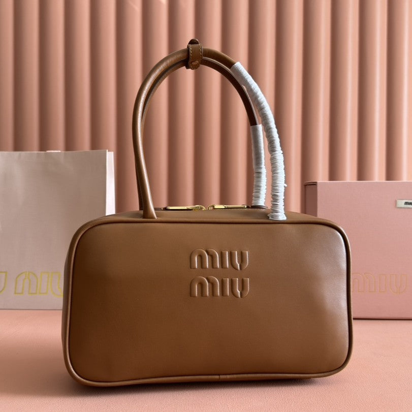 Miu Beau Top-Handle Bag 29 Brown Leather 239692