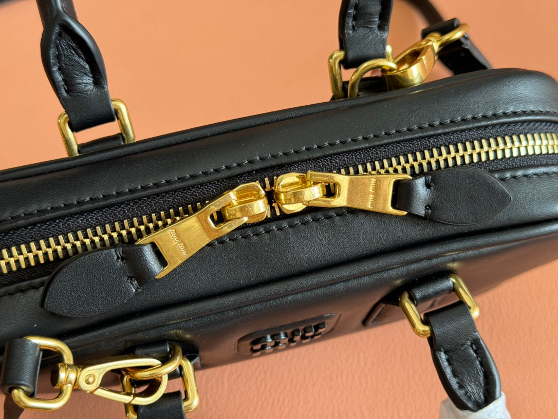 Miu Miu 19 Arcadie Black leather bag Briarwood 239710