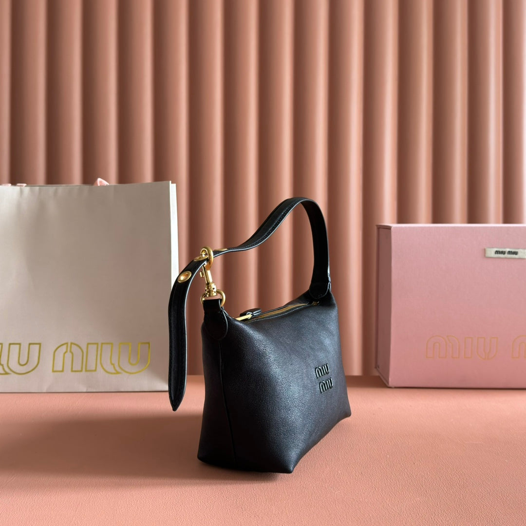 Miu Pouch 25.5cm Black Nappa leather