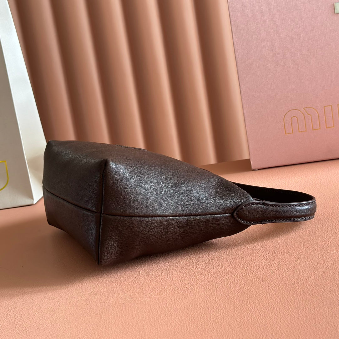 Miu Pouch 25.5cm Brown Chocolate leather