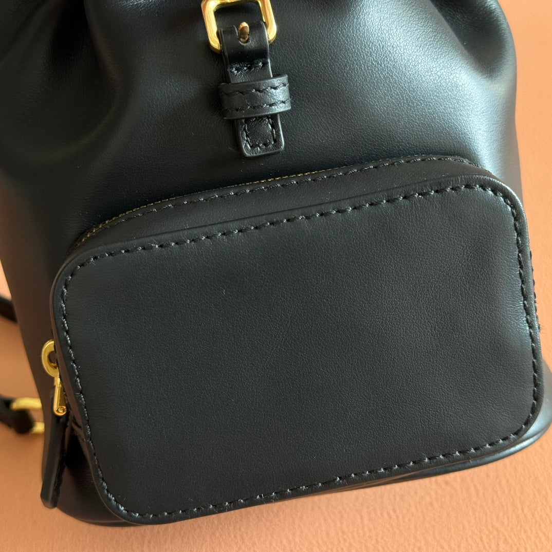 Miu MIni Backpack Black Leather 273202