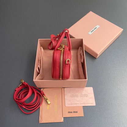Miu 11 Red Beau Leather Micro Bag 240367