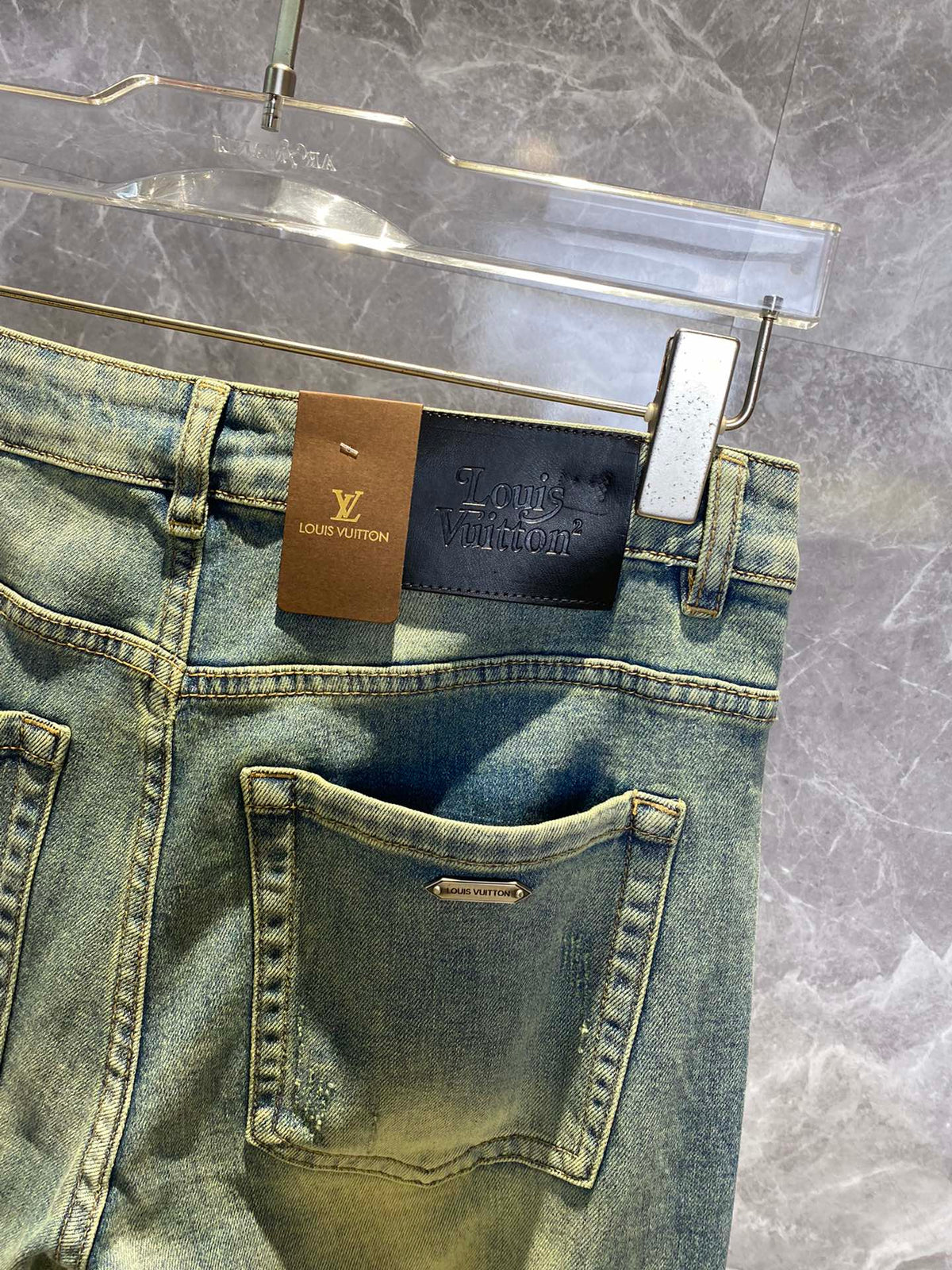 LV BLUE DENIM JEAN 239577
