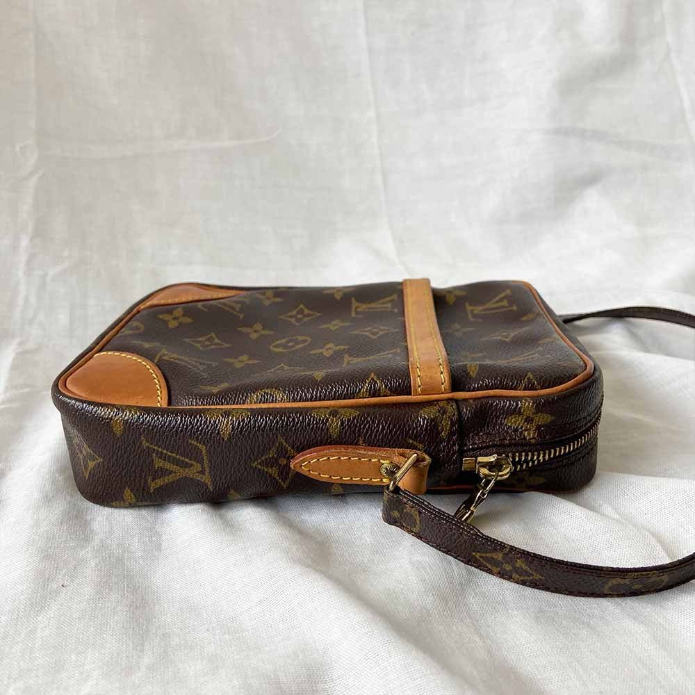 Louis Vuitton Amazone Crossbody Bag in Monogram Canvas