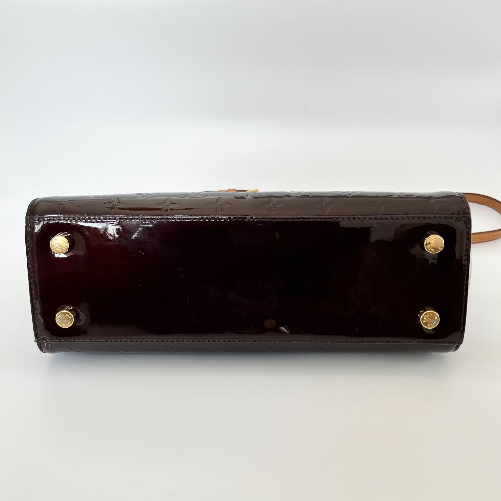 Louis Vuitton burgundy Vernis brea MM shoulder bag