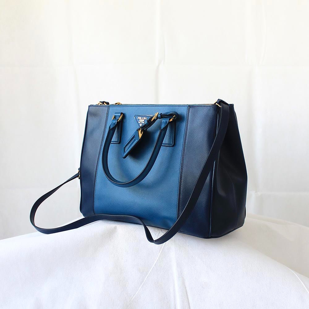 Prada Blue Bicolor Saffiano Lux Leather Medium Galleria Double Zip Tote
