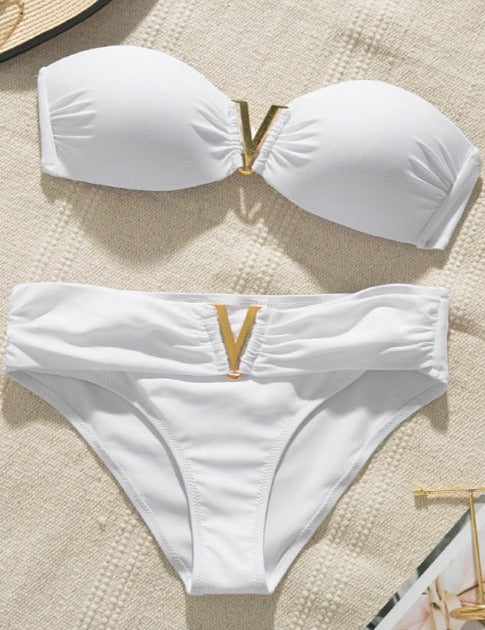 Jennifer Bikini