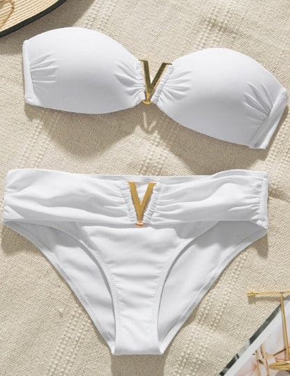 Jennifer Bikini