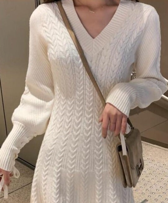 Daria Lantern Sleeve Dress