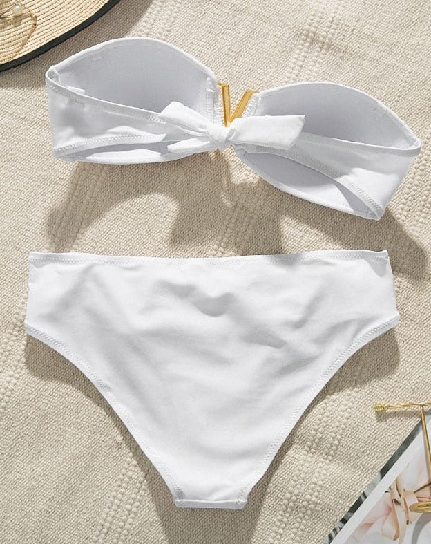 Jennifer Bikini