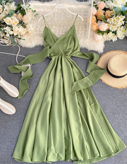 Faiya Holiday Dress