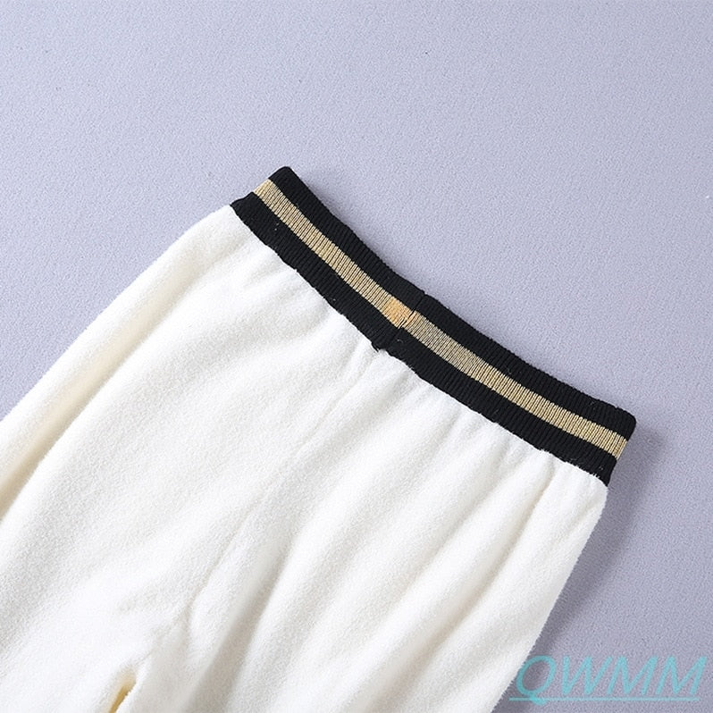 Monna Cashmere Elegant Suit