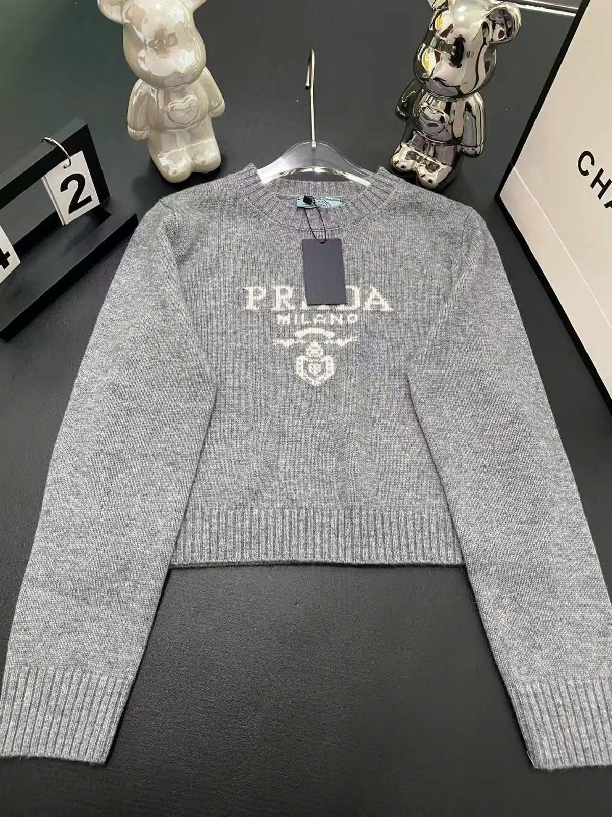Prad Logo Crew-Neck Cropped Sweater in Cashmere