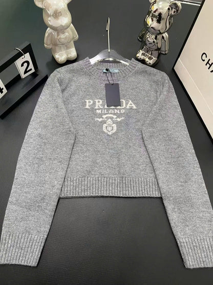 Prad Logo Crew-Neck Cropped Sweater in Cashmere